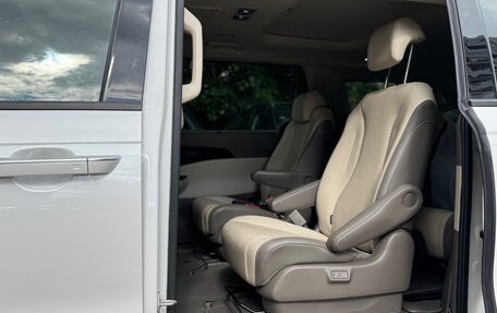 KIA Carnival, 2021 год, 4 000 000 рублей, 14 фотография