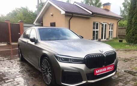 BMW 7 серия, 2019 год, 7 600 000 рублей, 4 фотография