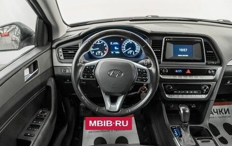 Hyundai Sonata VII, 2018 год, 1 425 000 рублей, 10 фотография