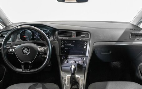 Volkswagen Golf VII, 2020 год, 1 950 000 рублей, 6 фотография