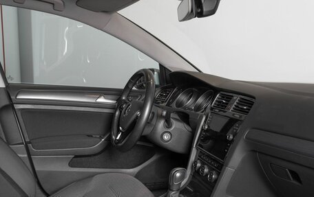 Volkswagen Golf VII, 2020 год, 1 950 000 рублей, 7 фотография