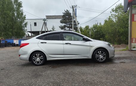 Hyundai Solaris II рестайлинг, 2013 год, 660 000 рублей, 8 фотография