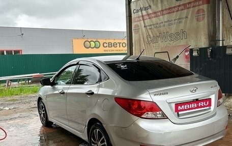 Hyundai Solaris II рестайлинг, 2013 год, 660 000 рублей, 5 фотография