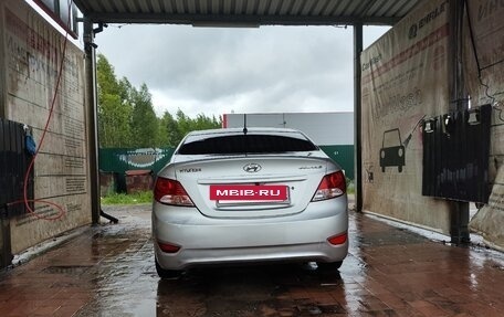 Hyundai Solaris II рестайлинг, 2013 год, 660 000 рублей, 4 фотография
