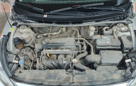 Hyundai Solaris II рестайлинг, 2013 год, 660 000 рублей, 13 фотография