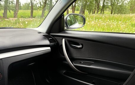 BMW 1 серия, 2010 год, 600 000 рублей, 21 фотография