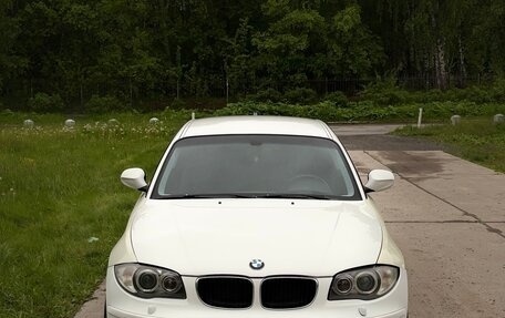 BMW 1 серия, 2010 год, 600 000 рублей, 16 фотография