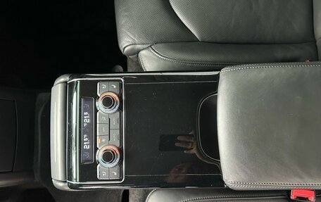 Audi A8, 2013 год, 2 100 000 рублей, 12 фотография