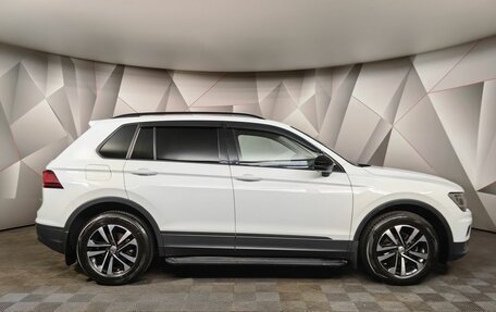 Volkswagen Tiguan II, 2019 год, 2 193 000 рублей, 6 фотография