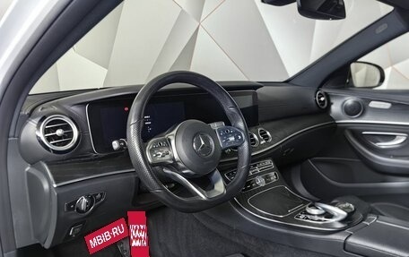 Mercedes-Benz E-Класс, 2019 год, 3 650 000 рублей, 18 фотография