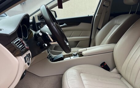 Mercedes-Benz CLS, 2016 год, 2 750 000 рублей, 16 фотография