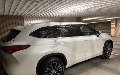 Toyota Highlander, 2026 год, 4 800 000 рублей, 4 фотография