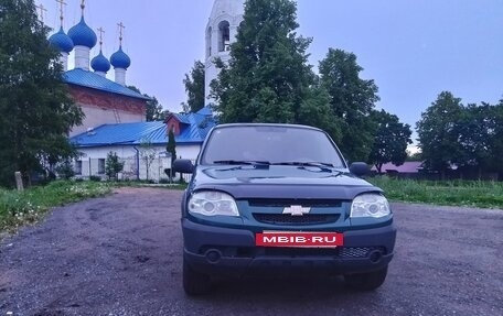 Chevrolet Niva I рестайлинг, 2012 год, 369 000 рублей, 2 фотография
