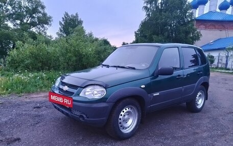 Chevrolet Niva I рестайлинг, 2012 год, 369 000 рублей, 3 фотография
