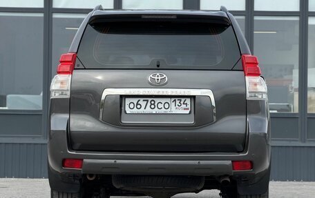 Toyota Land Cruiser Prado 150 рестайлинг 2, 2011 год, 2 290 000 рублей, 7 фотография