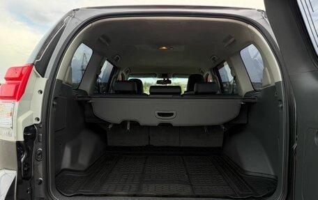 Toyota Land Cruiser Prado 150 рестайлинг 2, 2011 год, 2 290 000 рублей, 27 фотография