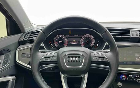Audi Q3, 2023 год, 2 750 000 рублей, 10 фотография