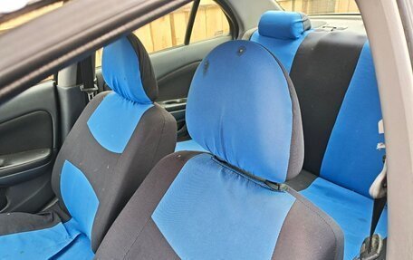 Nissan Almera, 2004 год, 120 000 рублей, 6 фотография
