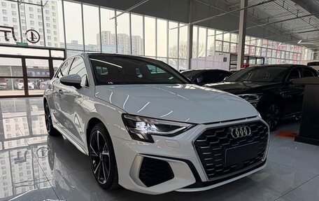 Audi A3, 2022 год, 2 100 000 рублей, 5 фотография
