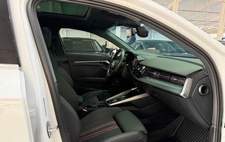 Audi A3, 2022 год, 2 100 000 рублей, 17 фотография