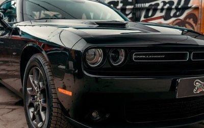 Dodge Challenger III рестайлинг 2, 2018 год, 3 900 000 рублей, 1 фотография