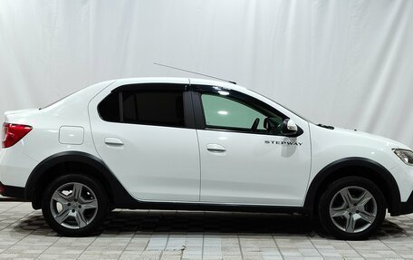 Renault Logan II, 2021 год, 990 000 рублей, 4 фотография