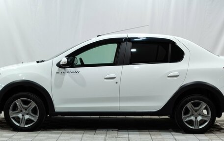 Renault Logan II, 2021 год, 990 000 рублей, 8 фотография