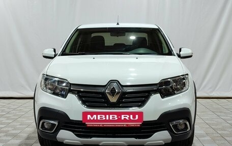 Renault Logan II, 2021 год, 990 000 рублей, 2 фотография