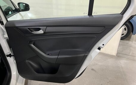 Volkswagen Polo VI (EU Market), 2022 год, 1 635 000 рублей, 37 фотография
