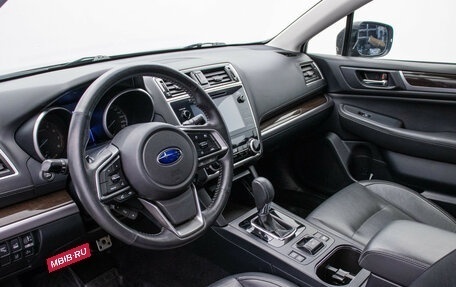 Subaru Outback IV рестайлинг, 2018 год, 2 700 000 рублей, 10 фотография
