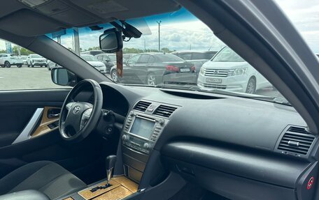 Toyota Camry, 2006 год, 949 999 рублей, 13 фотография