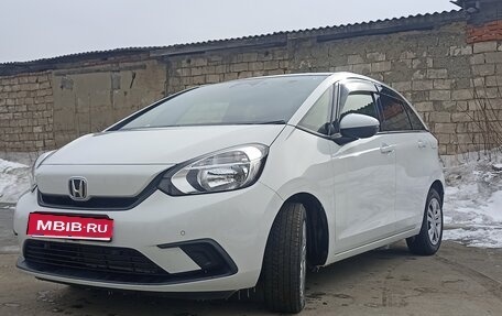 Honda Fit, 2021 год, 1 075 000 рублей, 1 фотография