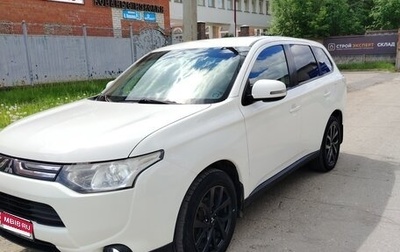 Mitsubishi Outlander III рестайлинг 3, 2012 год, 1 200 000 рублей, 1 фотография