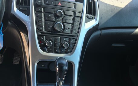 Opel Astra J, 2014 год, 1 100 000 рублей, 17 фотография