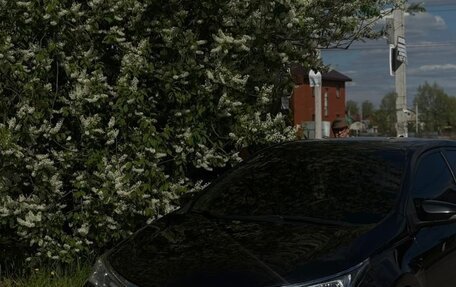 Toyota Corolla, 2017 год, 1 370 000 рублей, 2 фотография