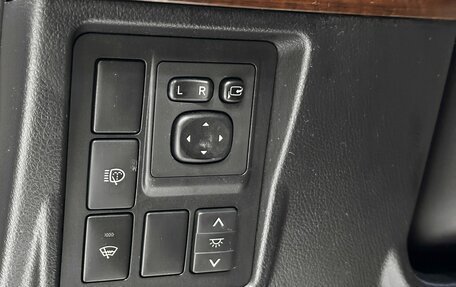 Toyota Land Cruiser Prado 150 рестайлинг 2, 2009 год, 2 990 000 рублей, 21 фотография