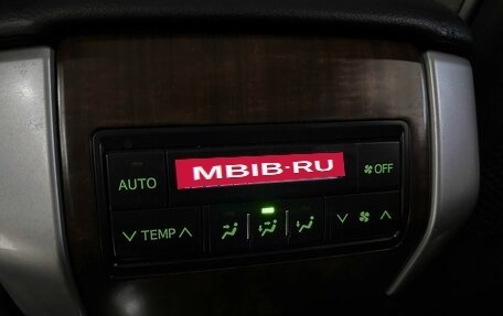 Toyota Land Cruiser Prado 150 рестайлинг 2, 2009 год, 2 990 000 рублей, 35 фотография