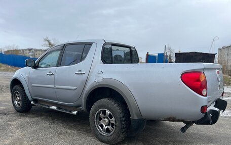 Mitsubishi L200 IV рестайлинг, 2014 год, 1 150 000 рублей, 2 фотография