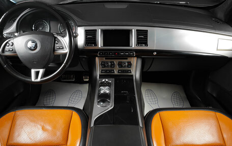 Jaguar XF I рестайлинг, 2013 год, 1 679 000 рублей, 13 фотография
