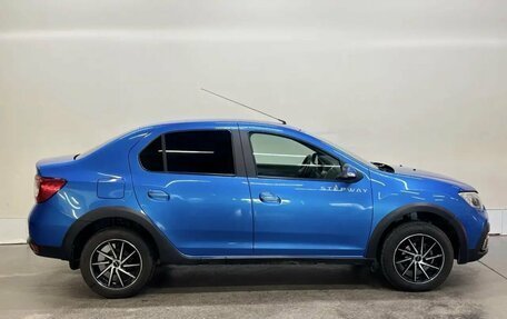 Renault Logan II, 2018 год, 1 049 000 рублей, 6 фотография