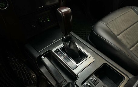 Toyota Land Cruiser Prado 150 рестайлинг 2, 2017 год, 3 350 000 рублей, 12 фотография