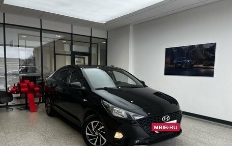 Hyundai Solaris II рестайлинг, 2021 год, 1 630 000 рублей, 3 фотография