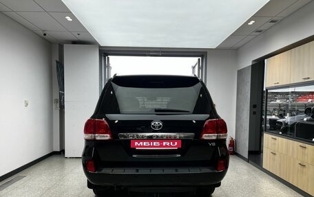 Toyota Land Cruiser 200, 2010 год, 3 400 000 рублей, 5 фотография