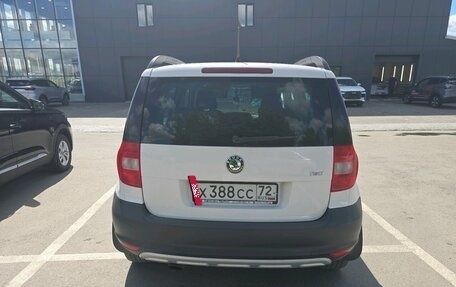 Skoda Yeti I рестайлинг, 2011 год, 750 000 рублей, 2 фотография
