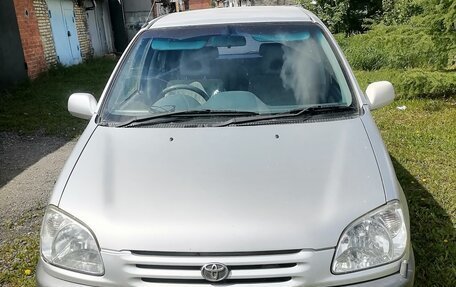 Toyota Raum I, 1998 год, 250 000 рублей, 1 фотография