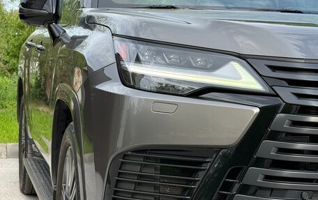 Lexus LX, 2023 год, 21 000 000 рублей, 5 фотография