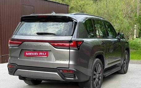 Lexus LX, 2023 год, 21 000 000 рублей, 9 фотография