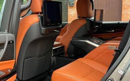 Lexus LX, 2023 год, 21 000 000 рублей, 22 фотография