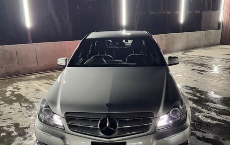 Mercedes-Benz C-Класс, 2012 год, 1 200 000 рублей, 8 фотография