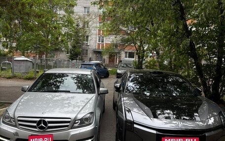Mercedes-Benz C-Класс, 2012 год, 1 200 000 рублей, 3 фотография